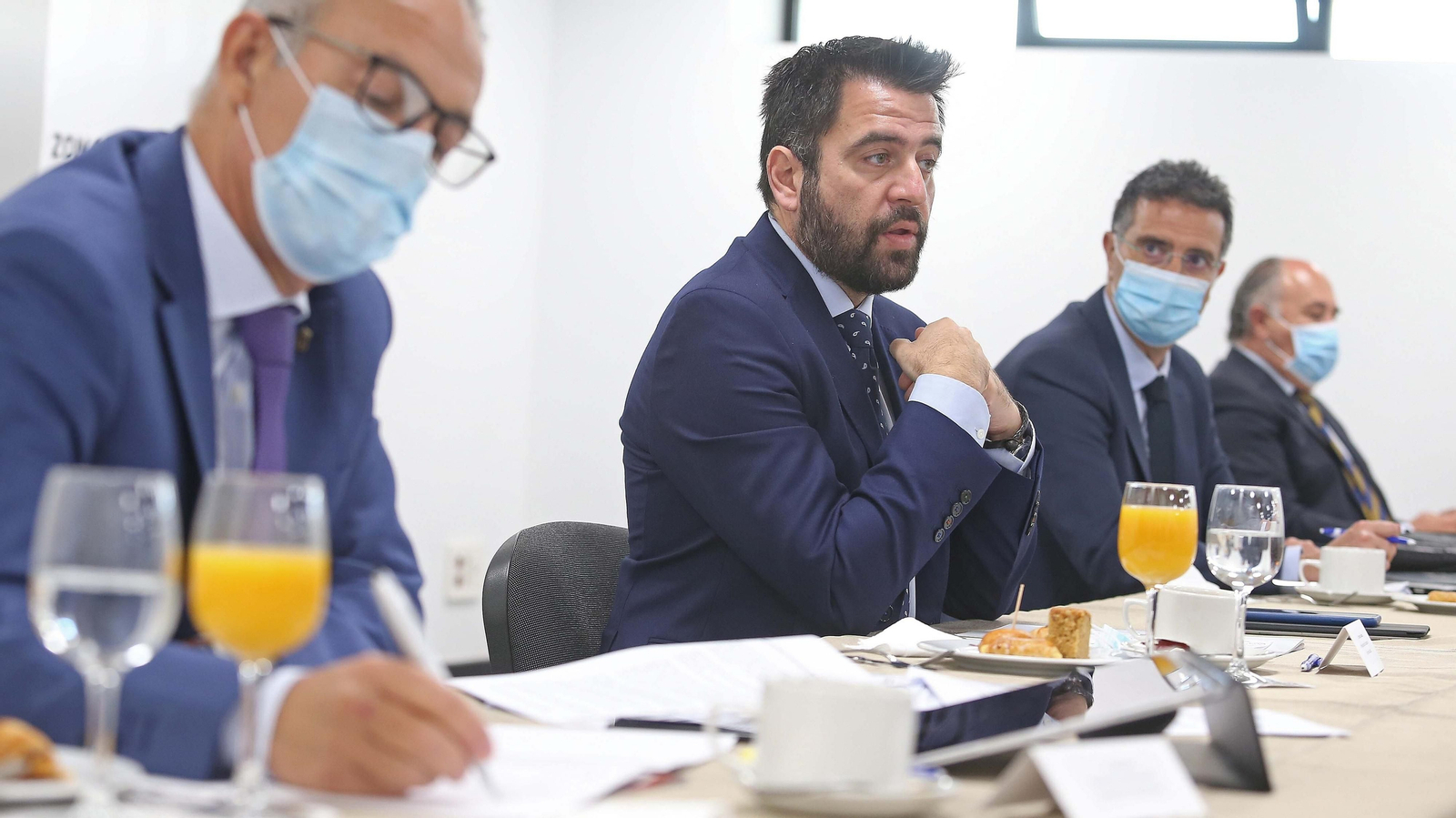 Fotos del Desayuno de redacción de Europa Sur: "Recinto fiscal Bahía de Algeciras, la oportunidad de la comarca"