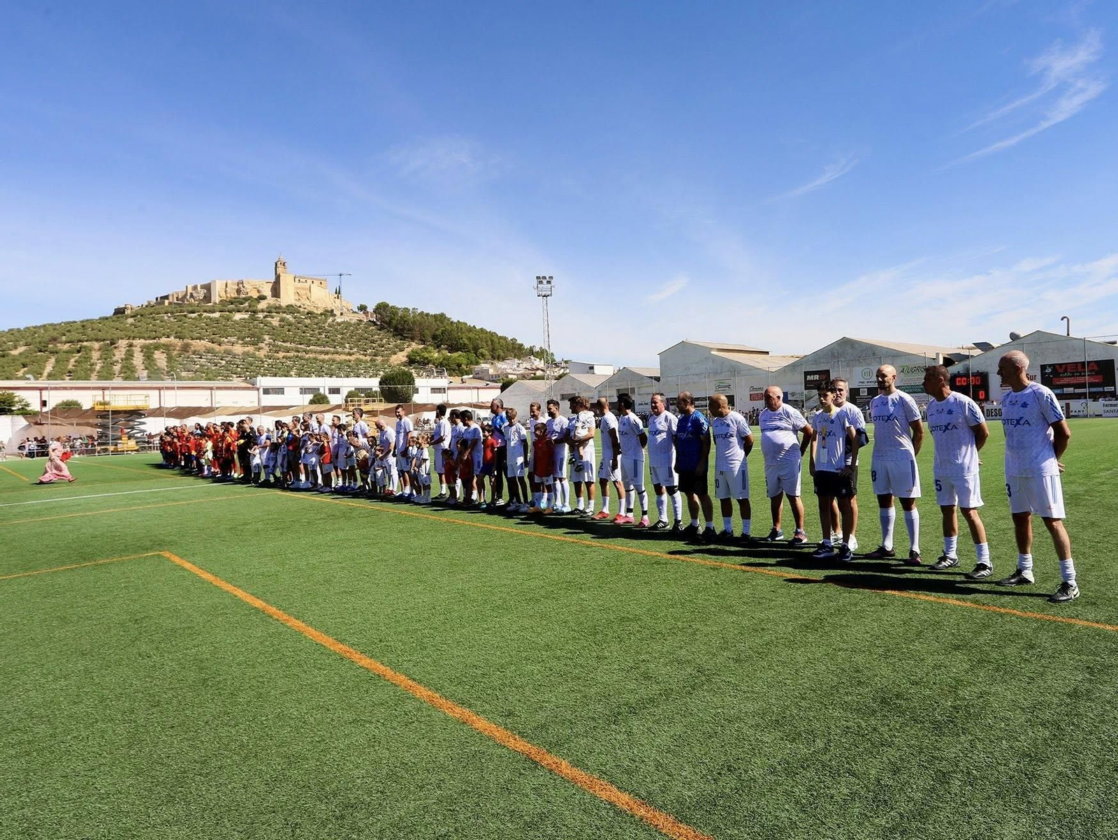 Alcalá la Real rinde homenaje a la memoria de Manolín, en imágenes