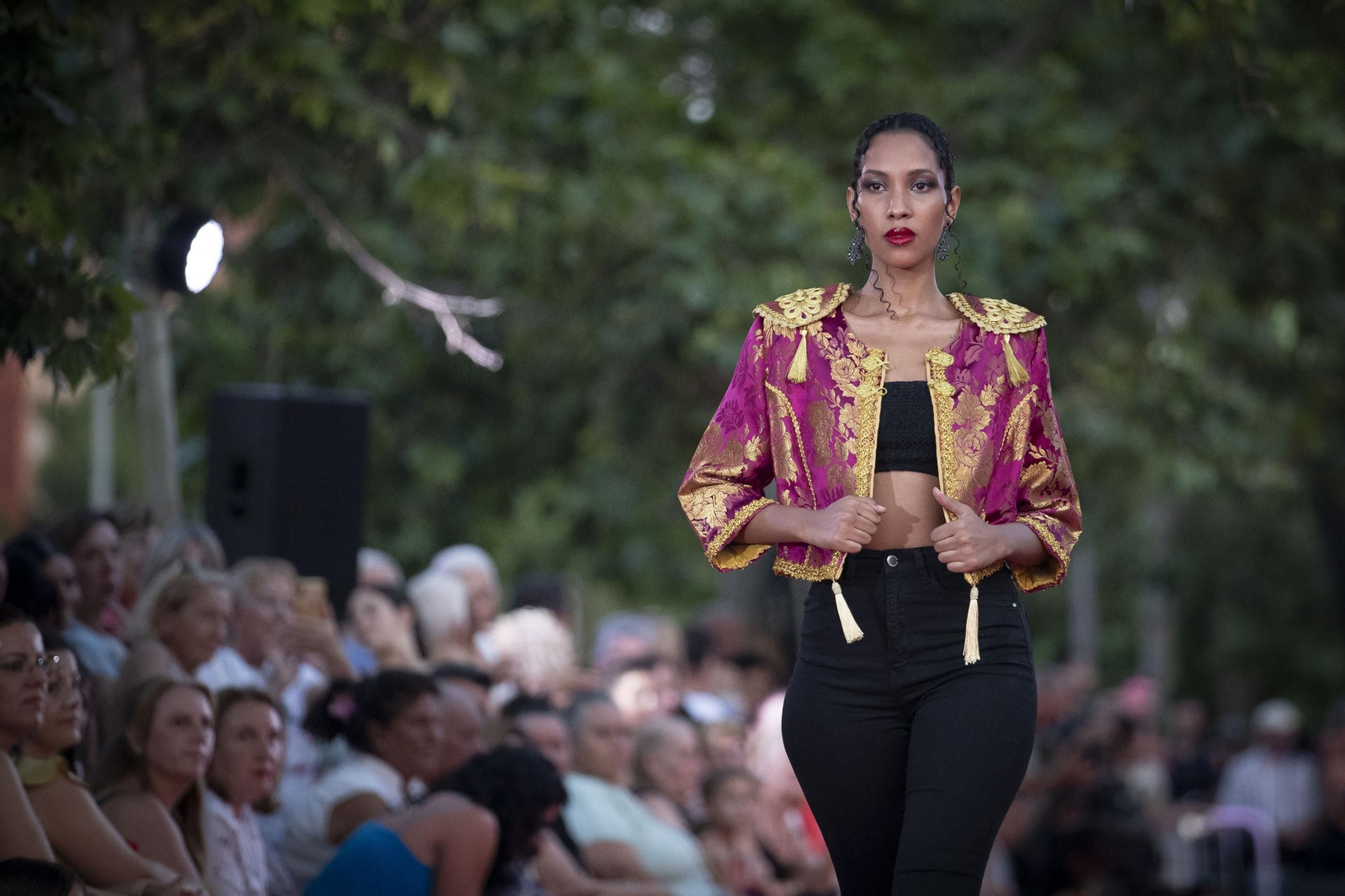 Las mejores imágenes de la primera pasarela flamenca del Distrito Norte de Granada