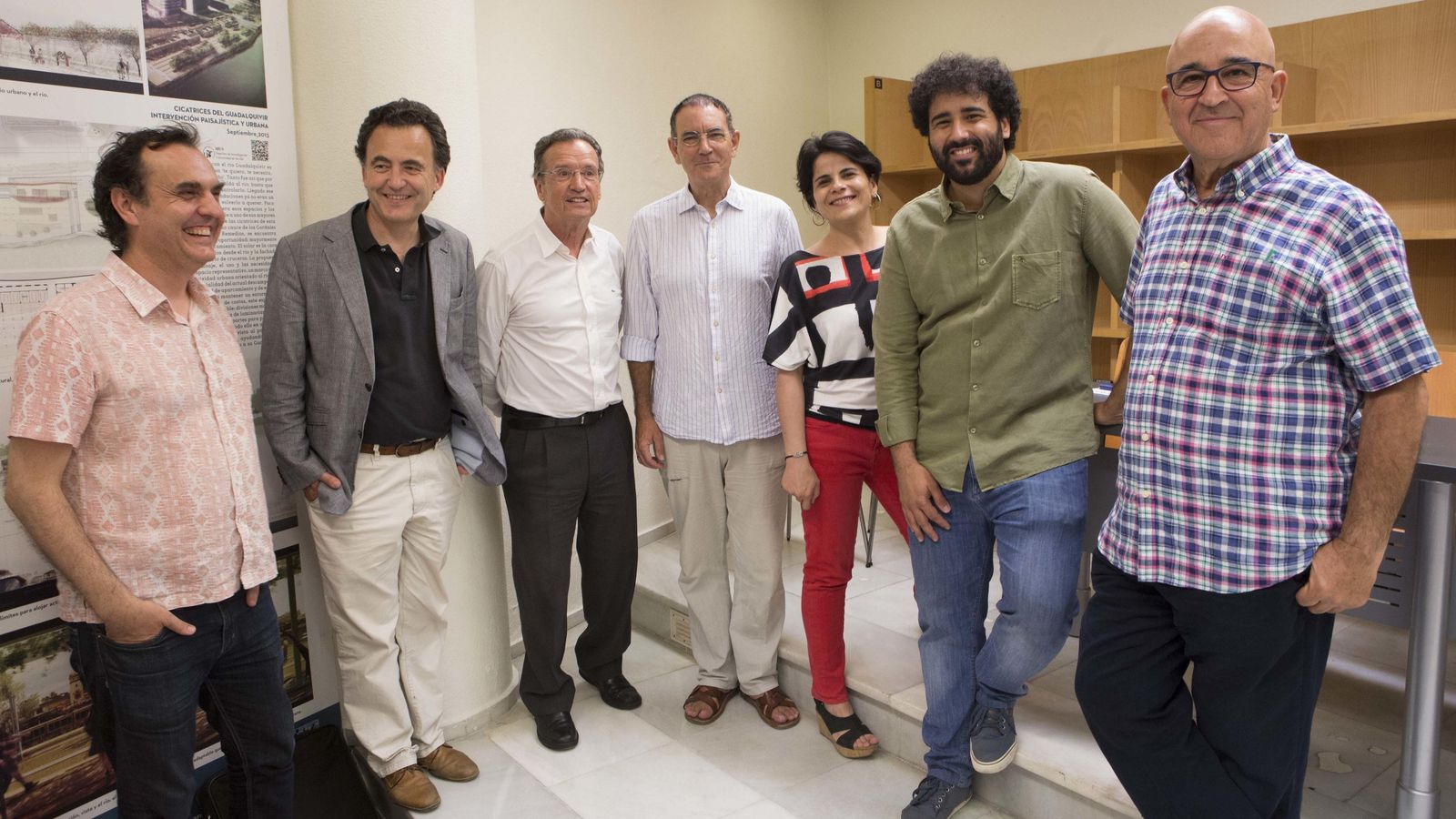 Enrique Larive, Gonzalo Díaz-Recasens, Juan Luis Trillo, Emilio Carrillo, Ana Sánchez Ameneiro, Francisco Ramos y Antonio Muñoz.
