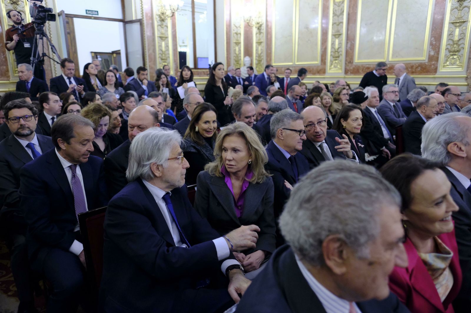 Las imágenes del homenaje a Pérez Llorca en el Congreso