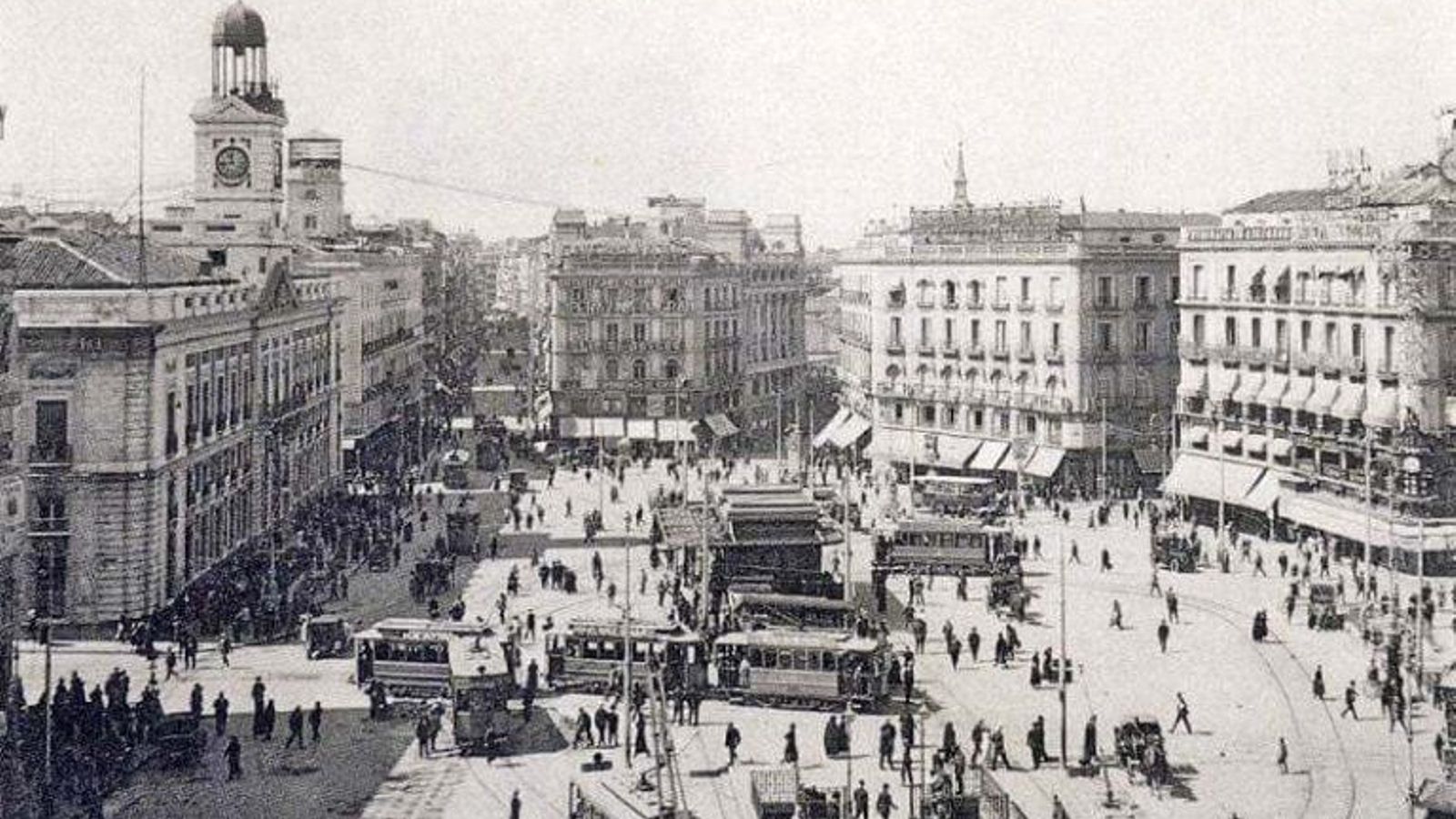 La Puerta del Sol en 1921.