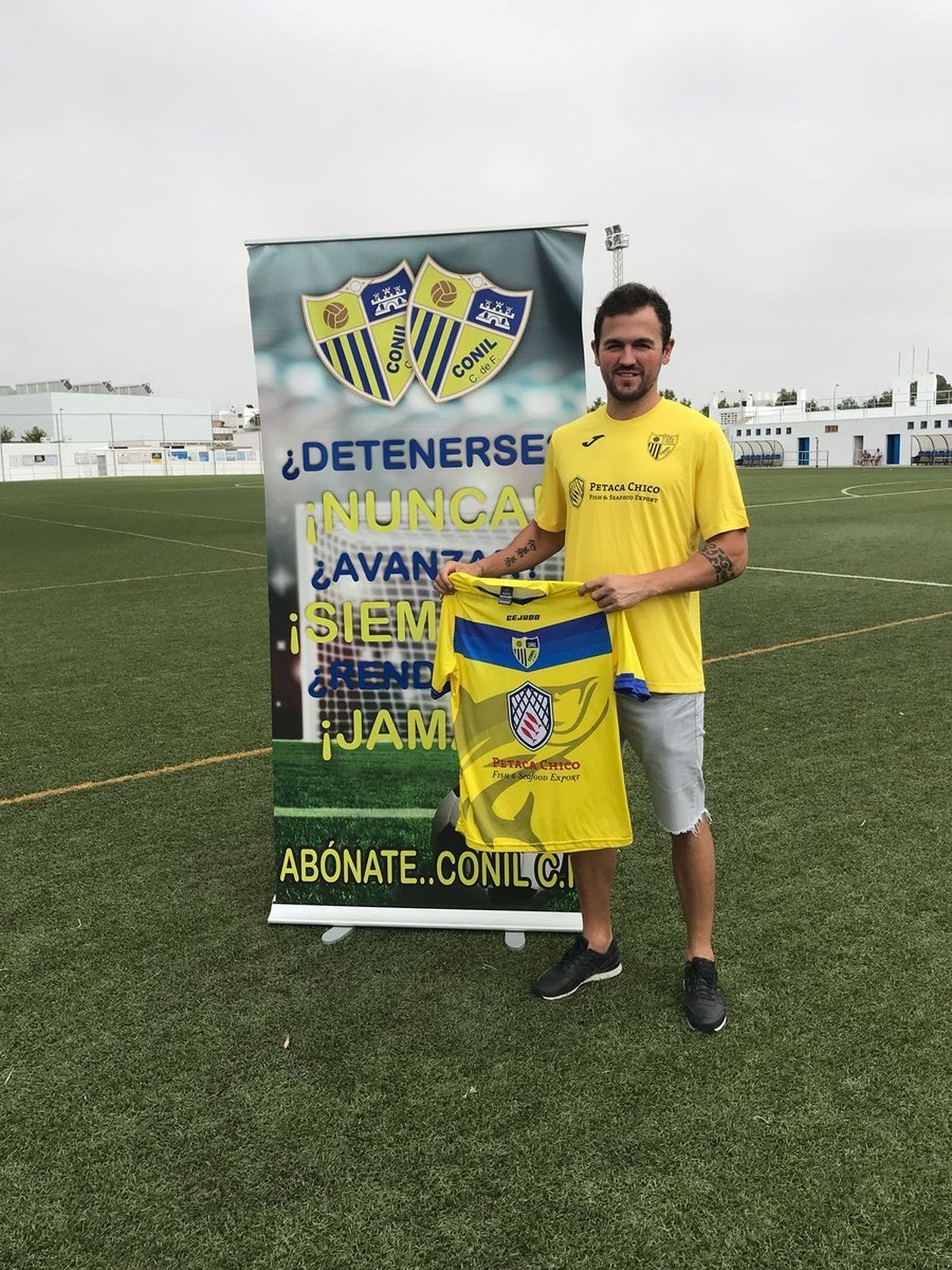 Otros tres para la plantilla de Javier Zafra