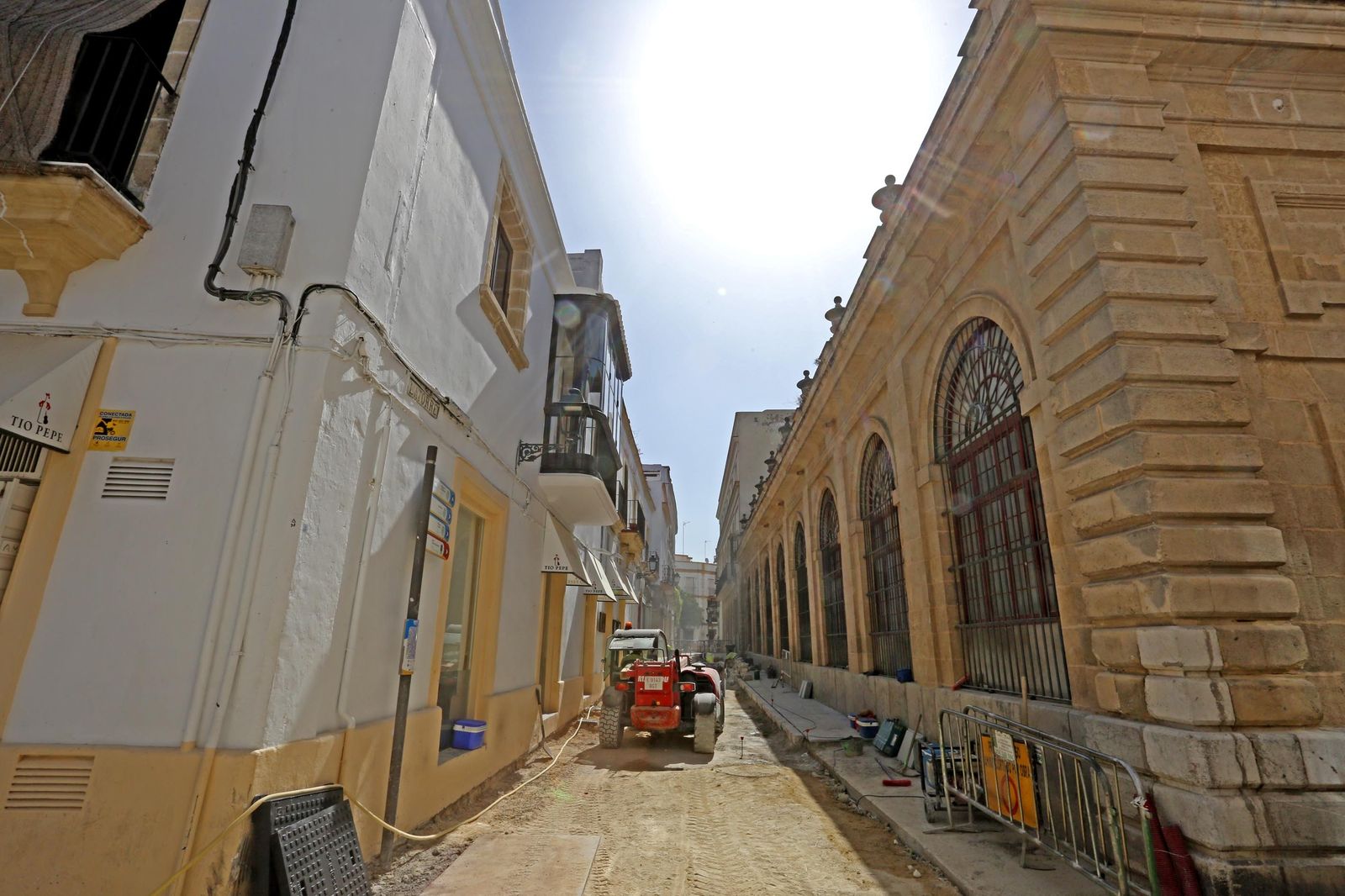 Obras en Jerez, cambio de pavimento en calles del centro