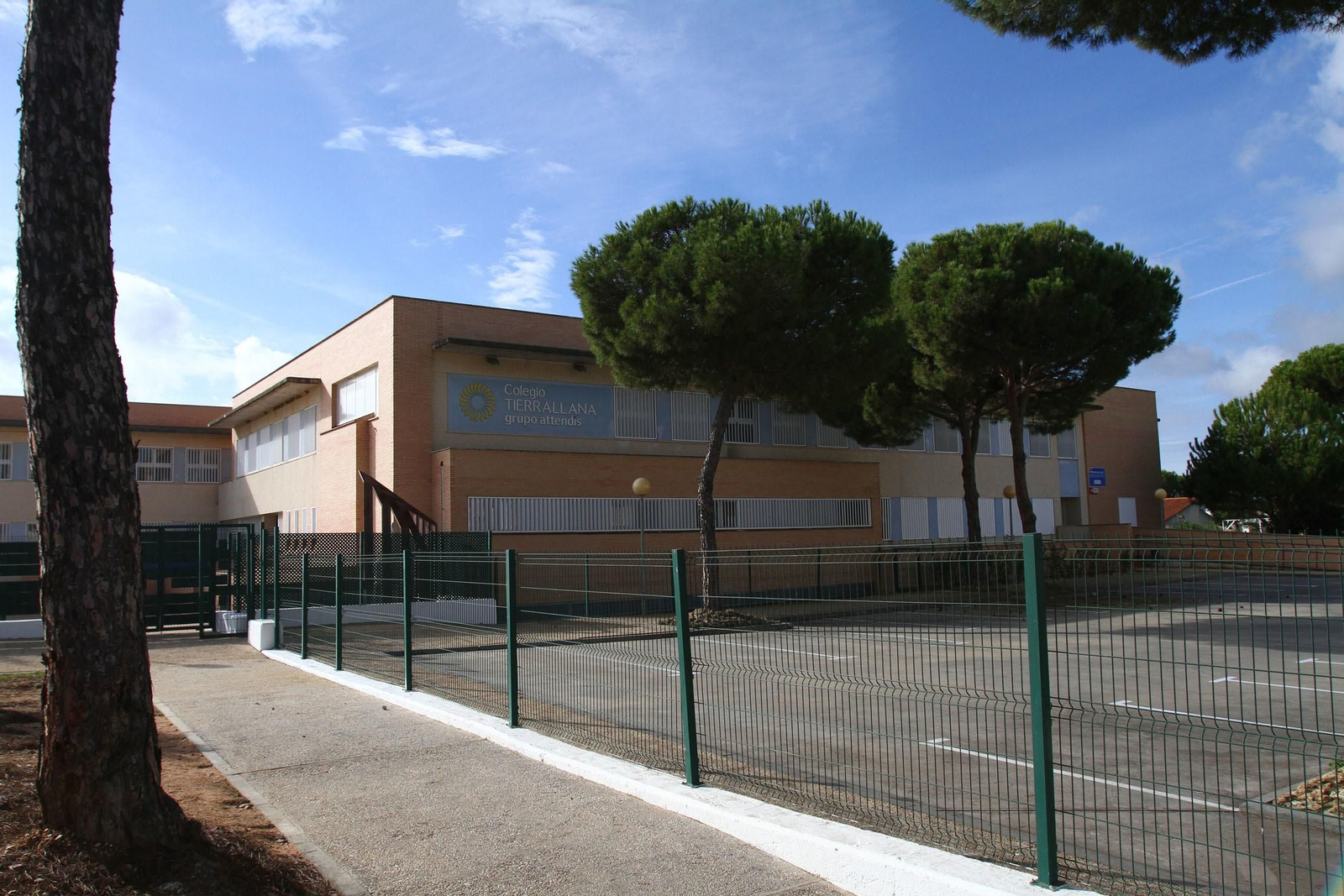 Instalaciones del colegio Tierrallana-Entrepinos
