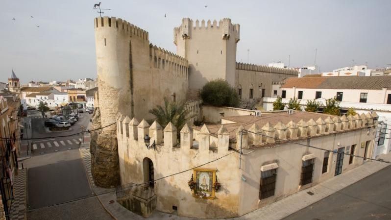 El escondido pueblo de Sevilla que nació alrededor de un castillo en la Edad Media