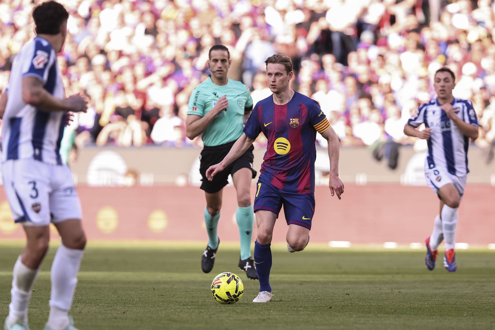 Las fotos del Barcelona-Levante