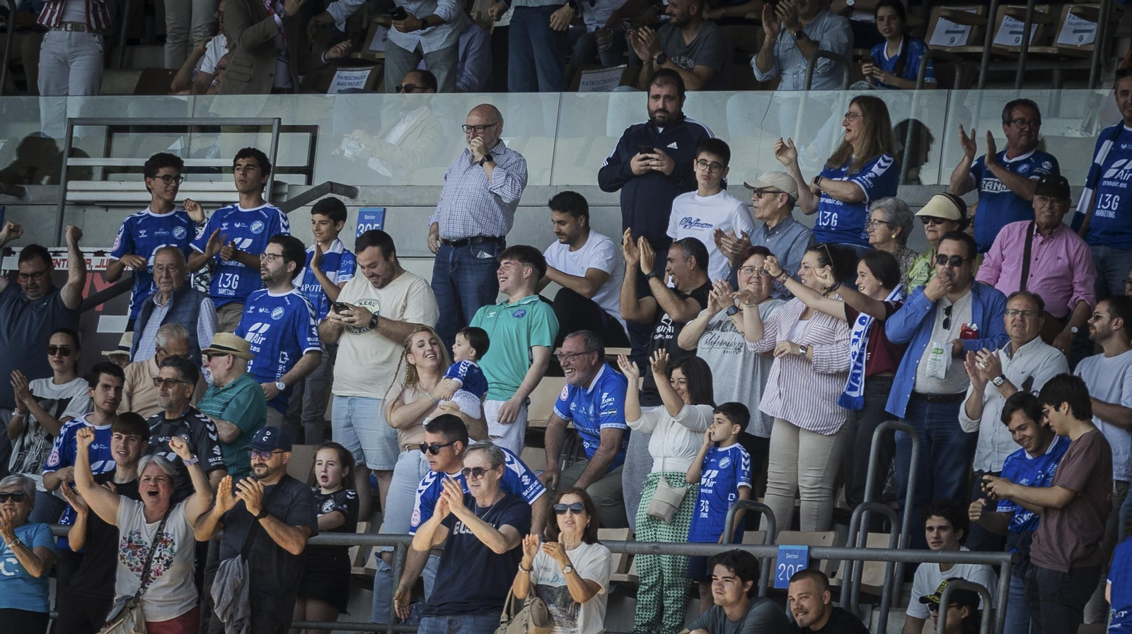 Búscate en el derbi entre Xerez DFC y Xerez CD en Chapín