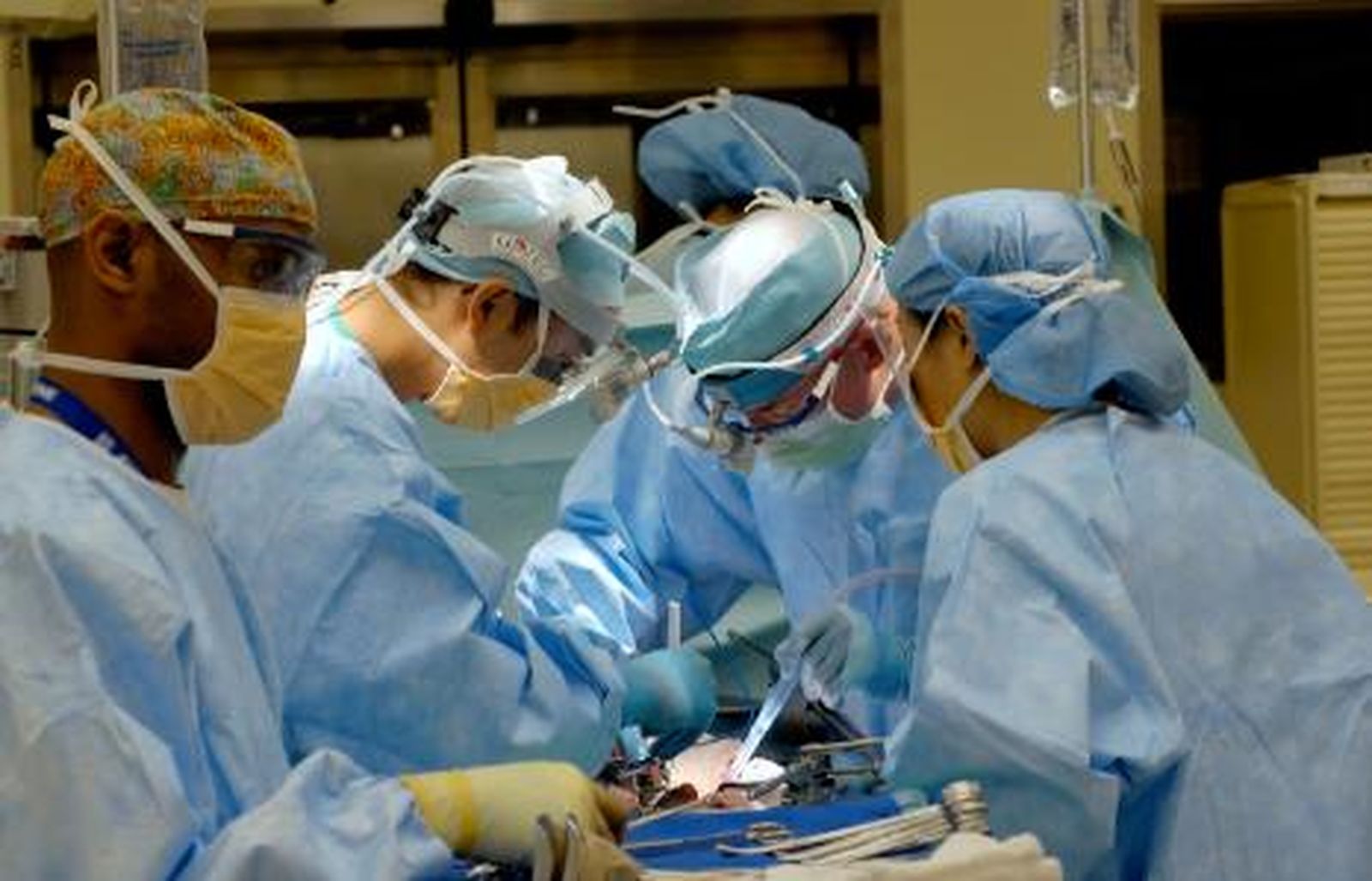 Mejores clínicas de aumento de pecho en Sevilla