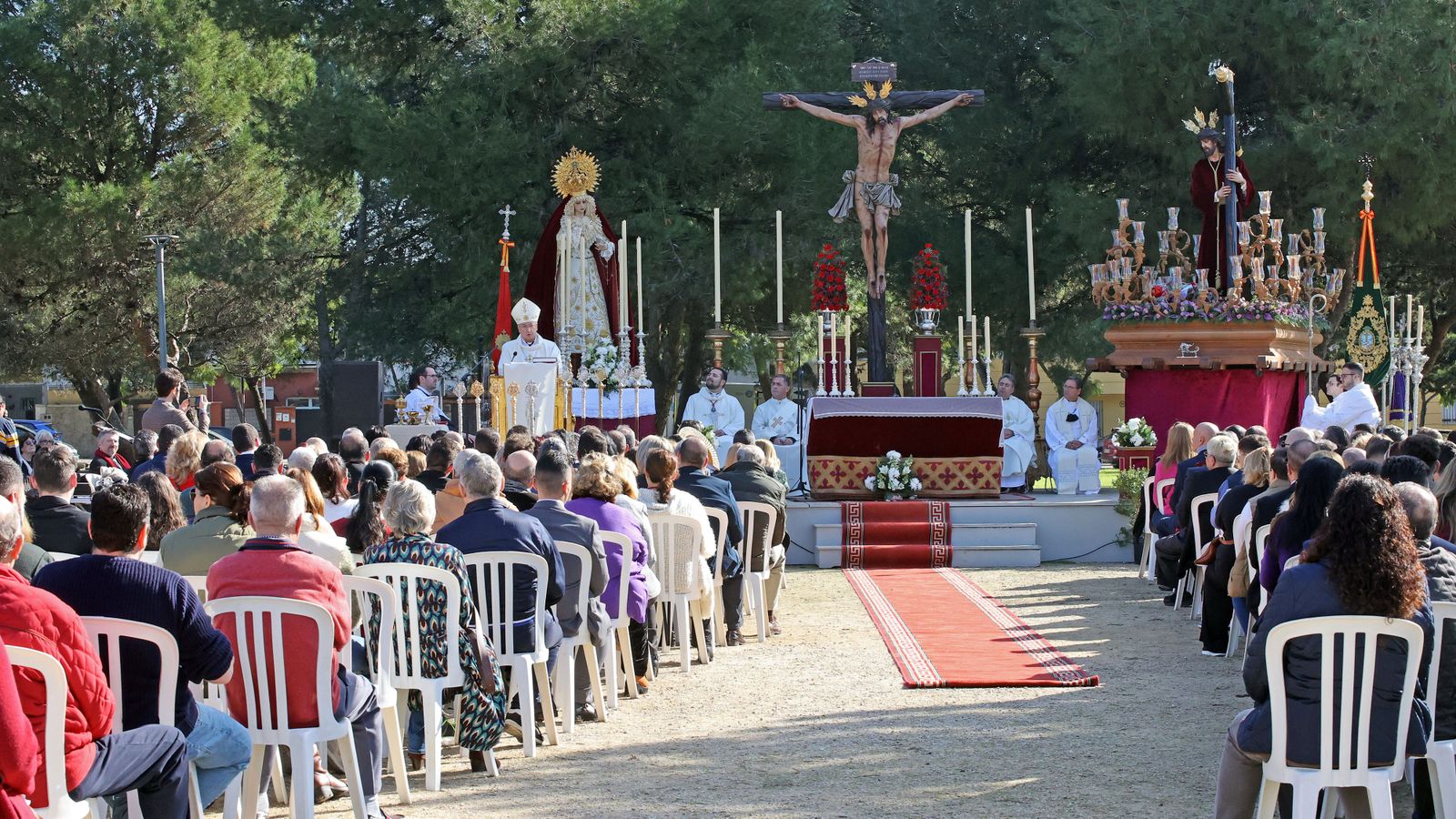 Misa por el X Aniversario de las Hermandades Cristo de la Sed y Salud de San Rafael