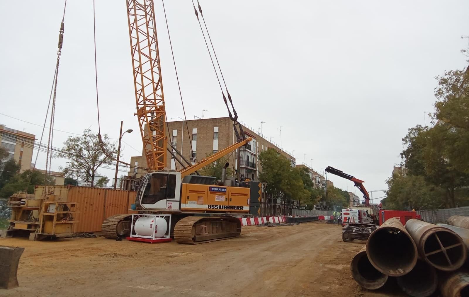 La pantalladora del Metro en la avenida Doctor Fedriani