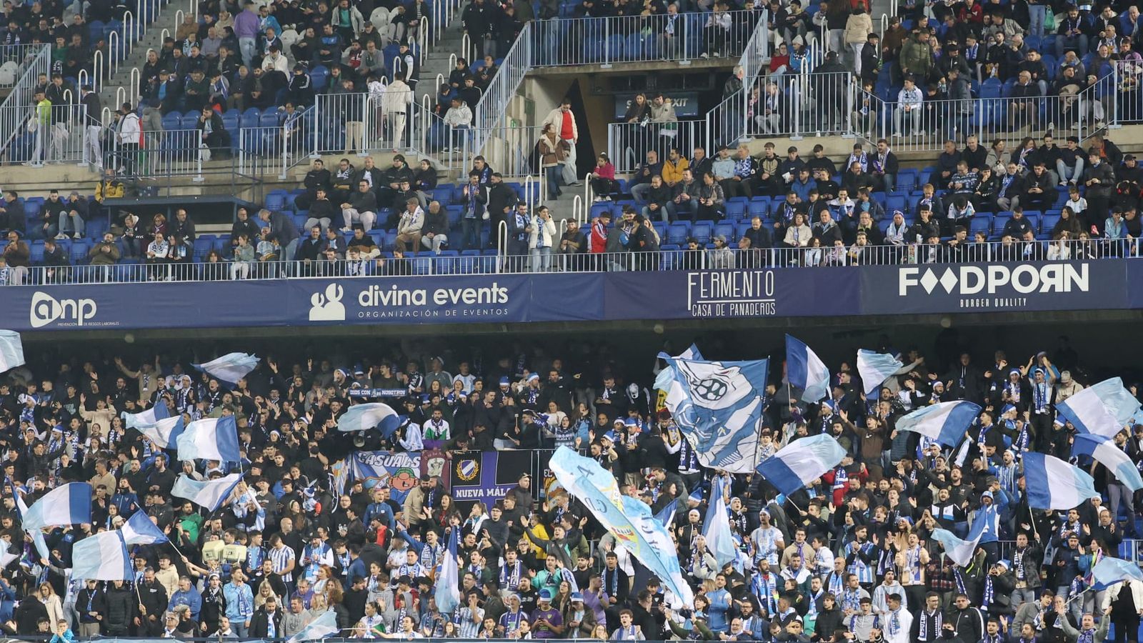 El Málaga CF-Eldense, en fotos