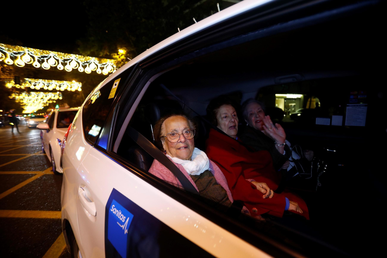 Las fotos del Paseo de la Ilusión de los mayores de Córdoba
