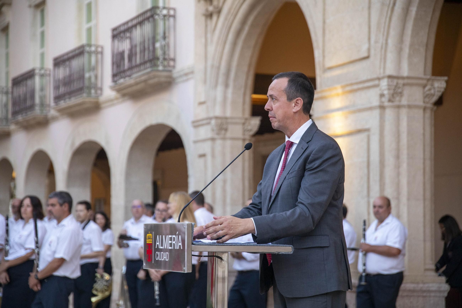 Las imágenes de la inauguración de la Plaza de la Constitución en Almería