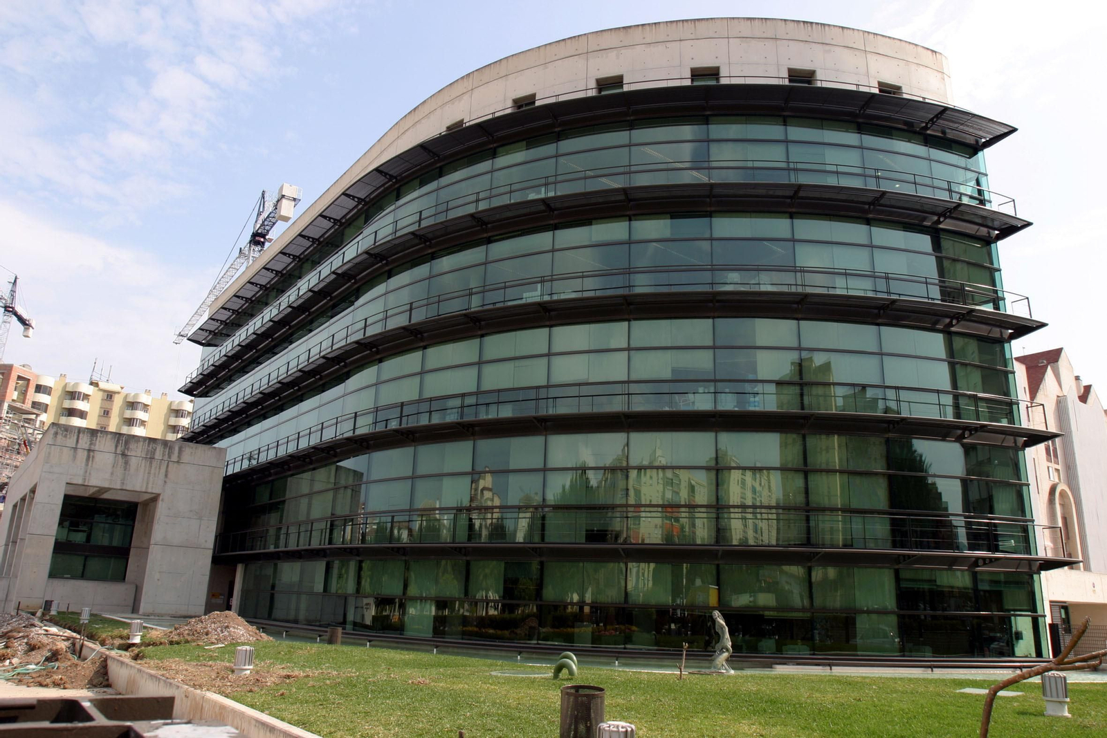 Edificio  de la tesorería de la Seguridad  Social en Málaga