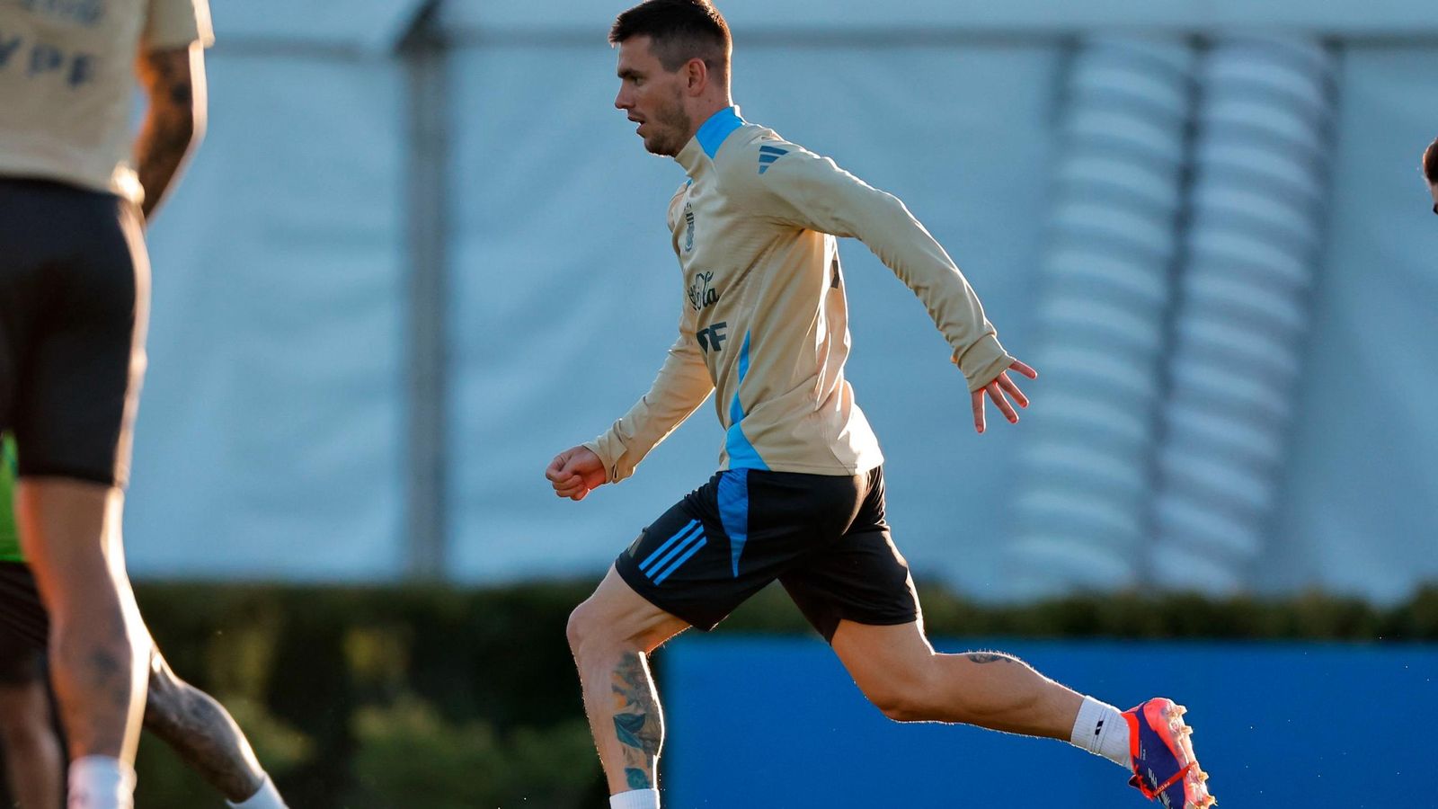 Lo Celso en un entrenamiento de la selección de Argentina
