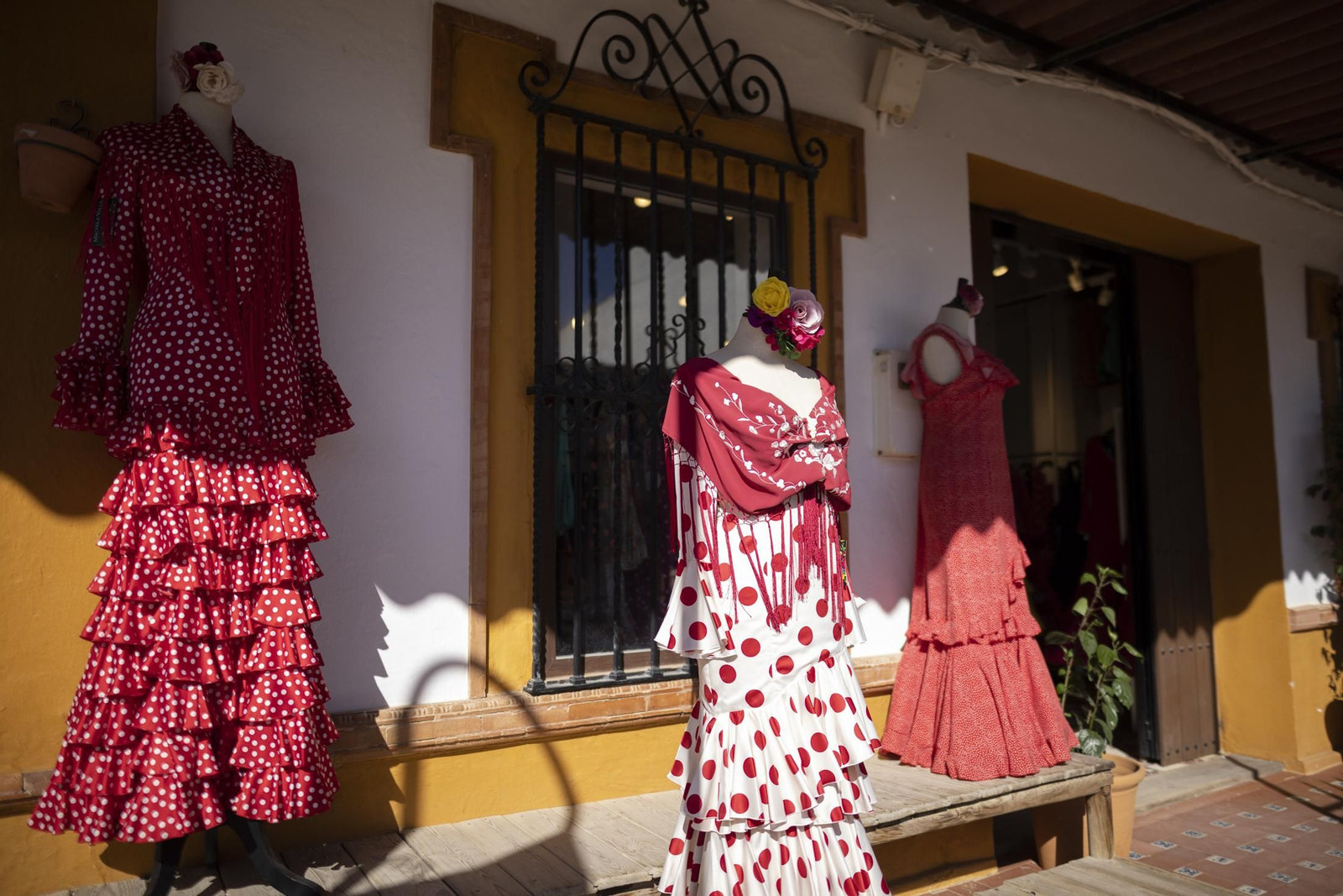 Ambiente del jueves 18 de agosto en la aldea de El Rocío durante el Rocío Chico