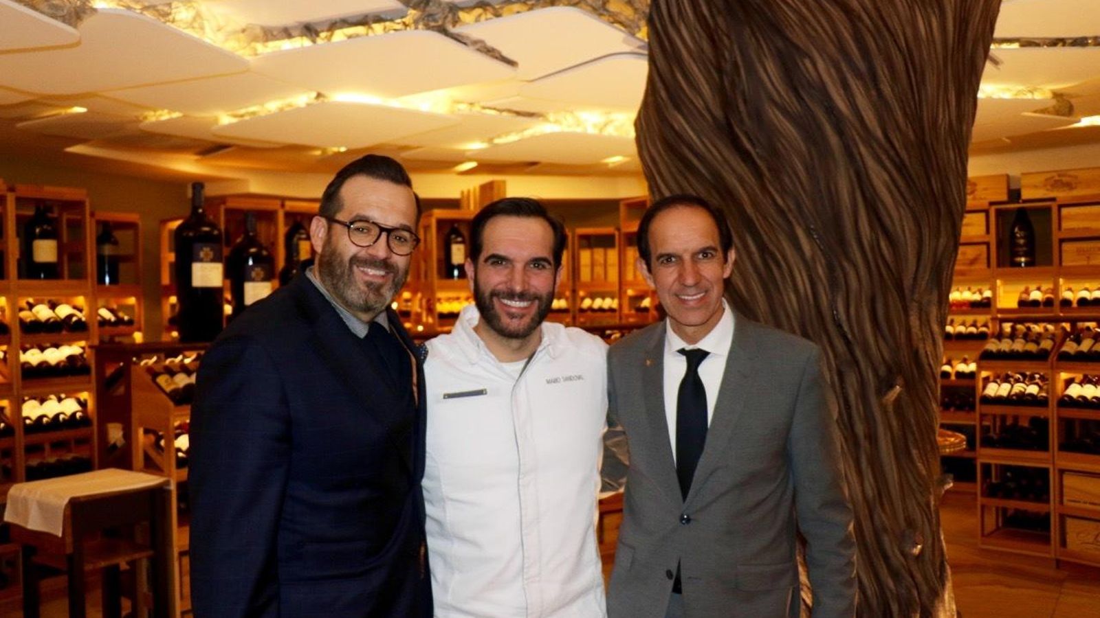 Mario, Rafael y Diego Sandoval en su restaurente, Coque,