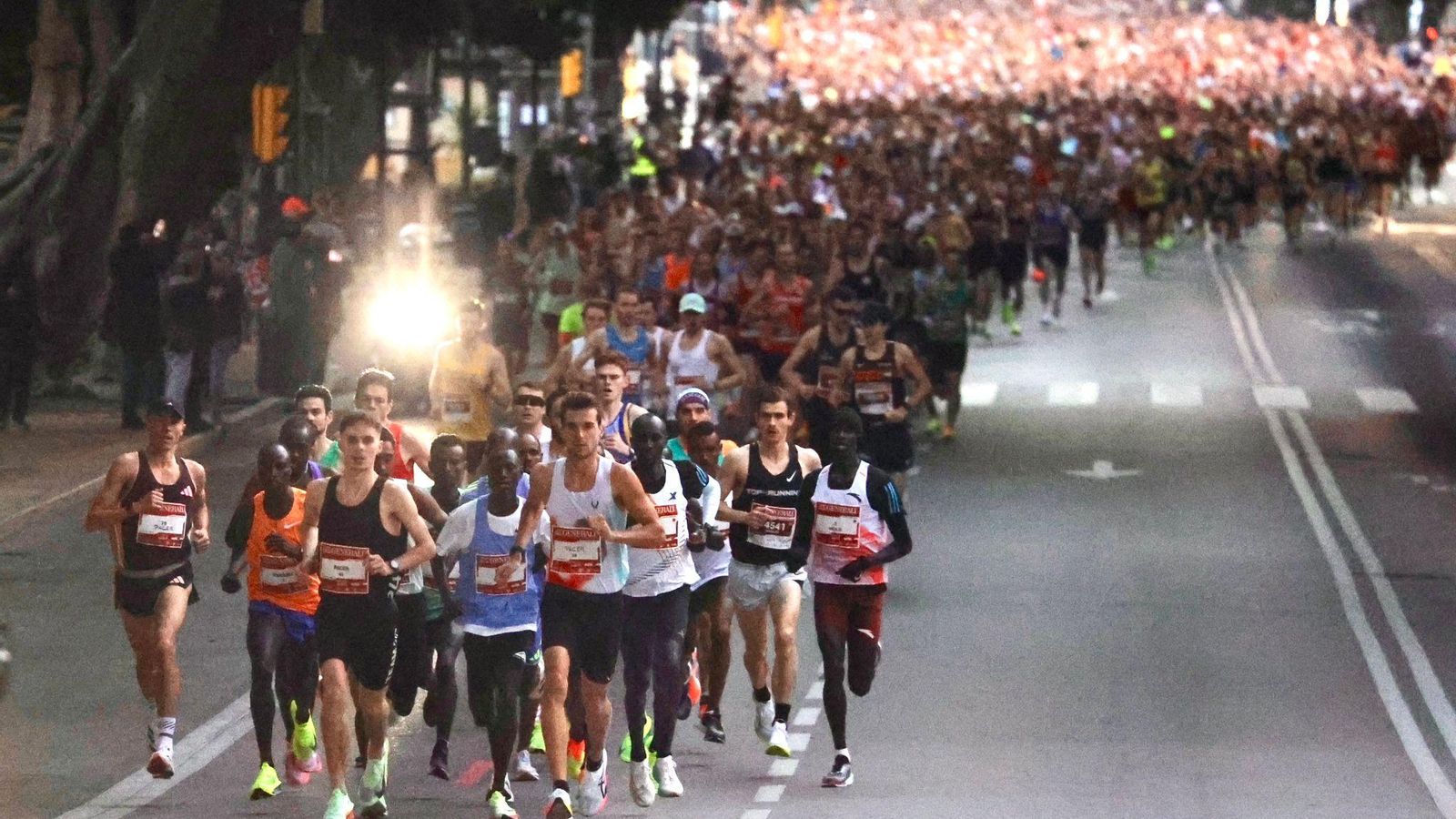 Las mejores fotos de la Maratón de Málaga 2024
