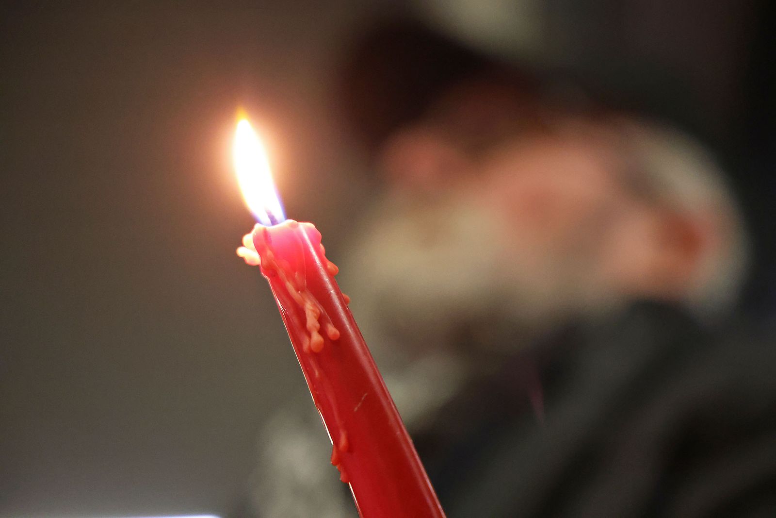 Las fotografías de la vigilia por los fallecidos en el accidente de tren  de Adamuz