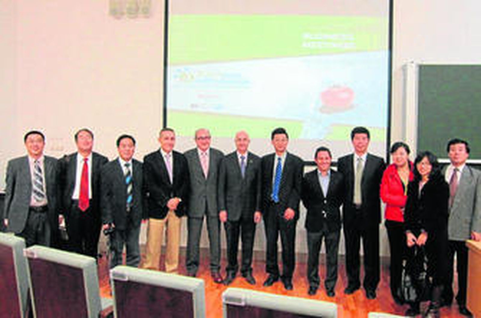 Una misión china visita la Expo Agro