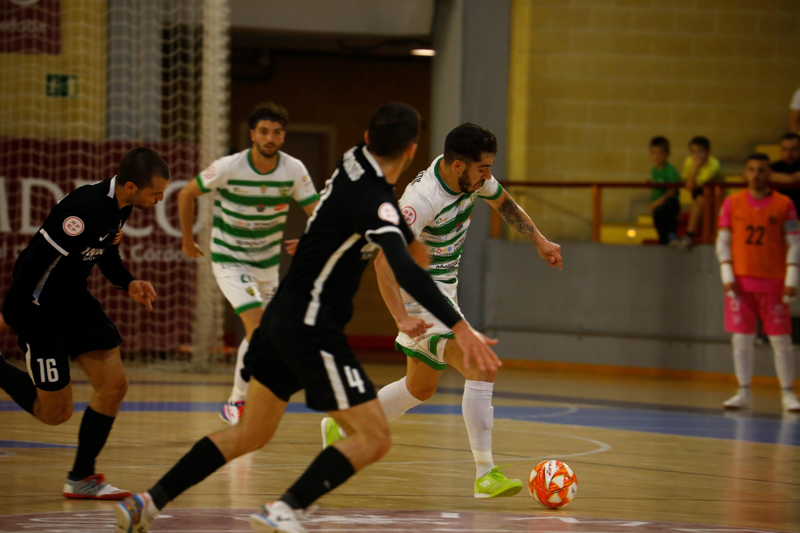La victoria del Córdoba Futsal a Industrias Santa Coloma, en imágenes