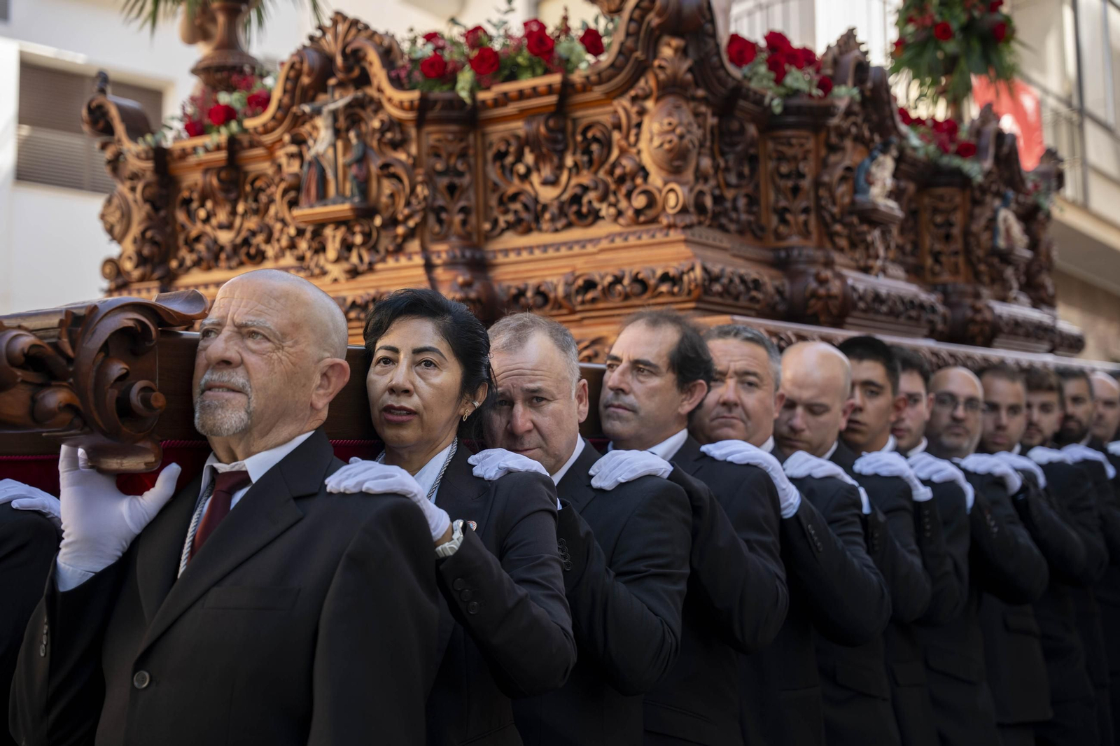 Eucaristía y procesión de Exaltación de la Cruz en la localidad de Vélez-Rubio