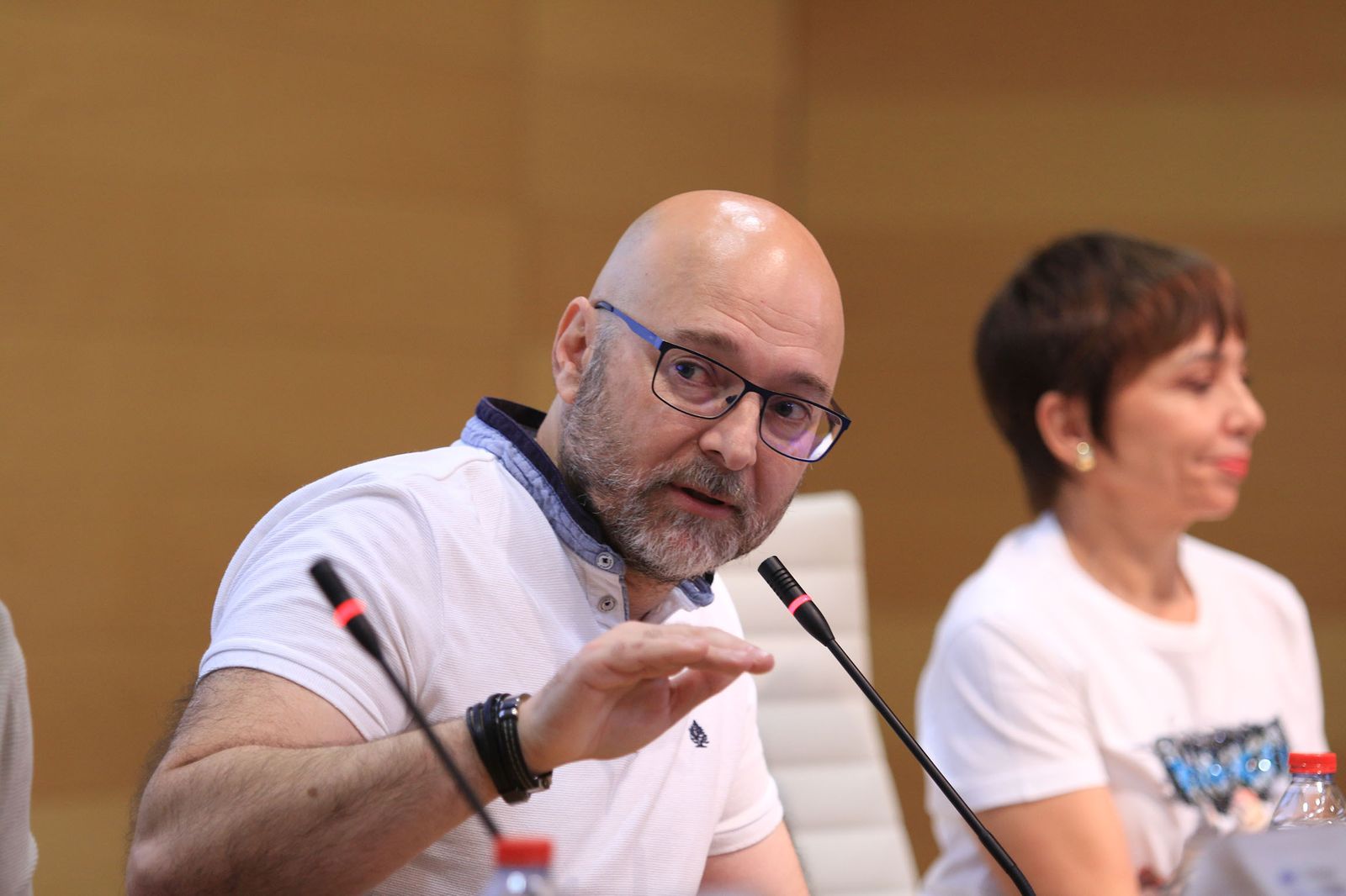 Diario de los Libros, con Fernando J. Múñez y su novela 'Antes se secará al tierra'