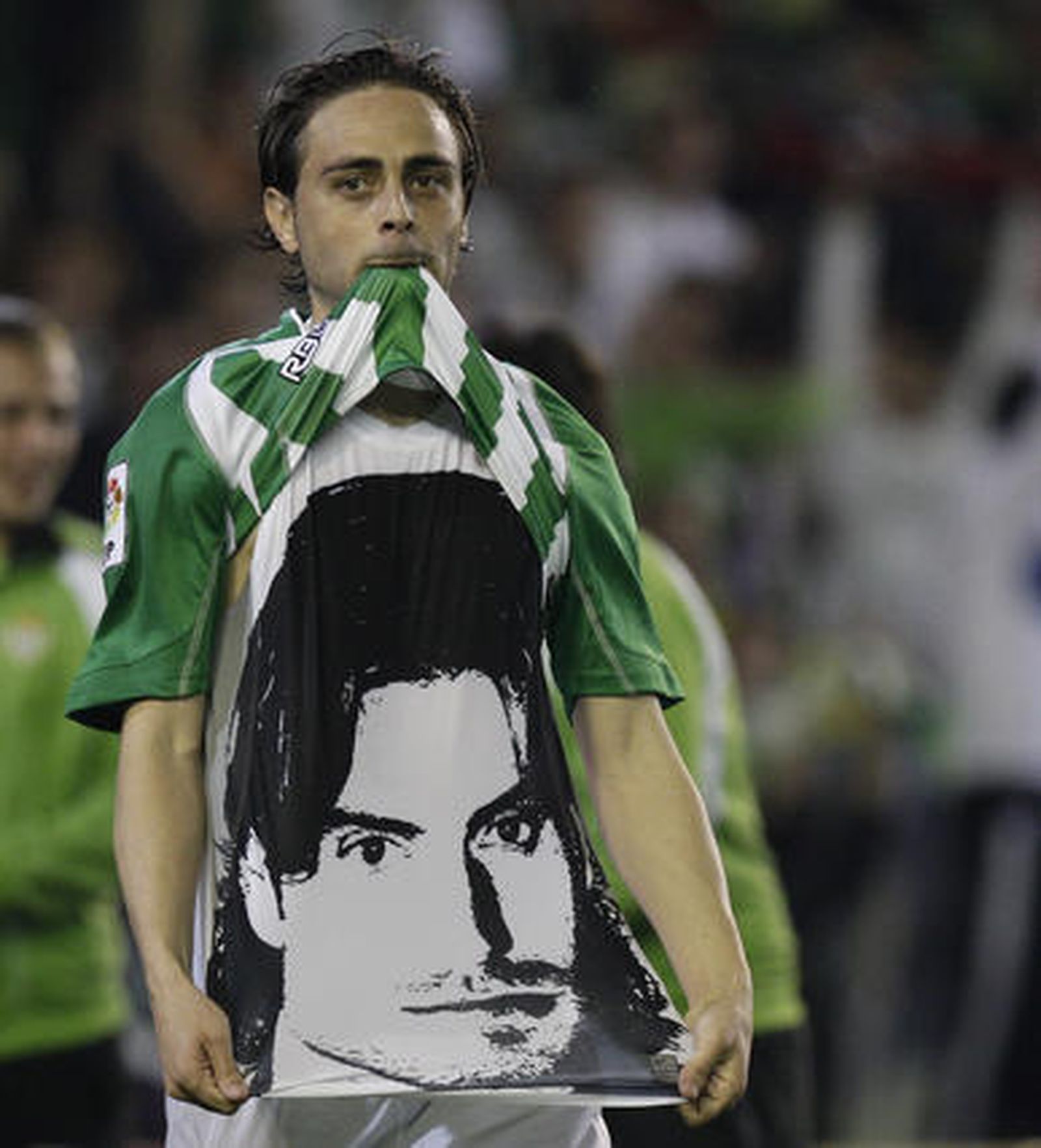 El Betis gana al Castellón en uno de sus partidos más flojos con Víctor Fernández. / Antonio Pizarro