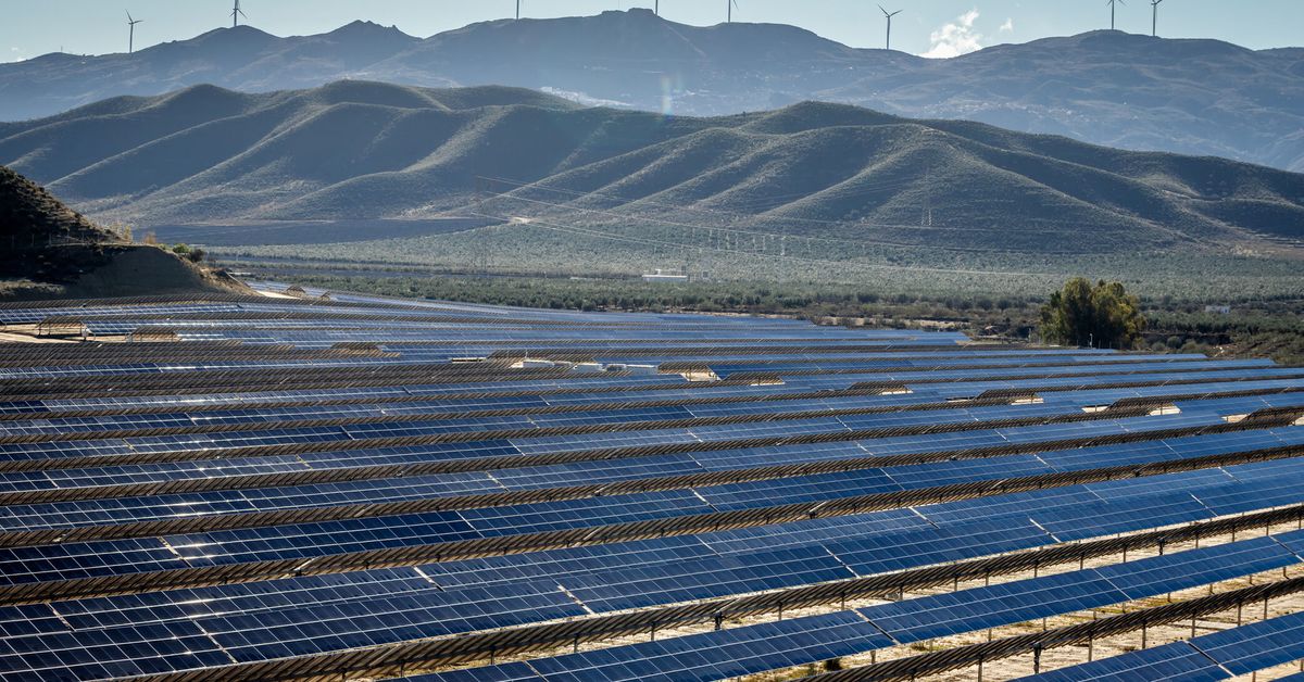 Grenergy cierra la venta a Allianz de dos plantas solares, una de ellas ...