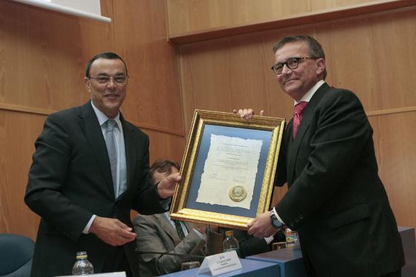 Jordi Martí Ruiz. Gerente del Patronato provincial de Turismo.
Onubense de adopción que ha trabajado siempre por el desarrollo turístico de Huelva. Primero, en la Escuela Superior de Turismo, desde 1989 a 2000, y ahora, como gerente del Patronato.

Foto: Paqui Segarra