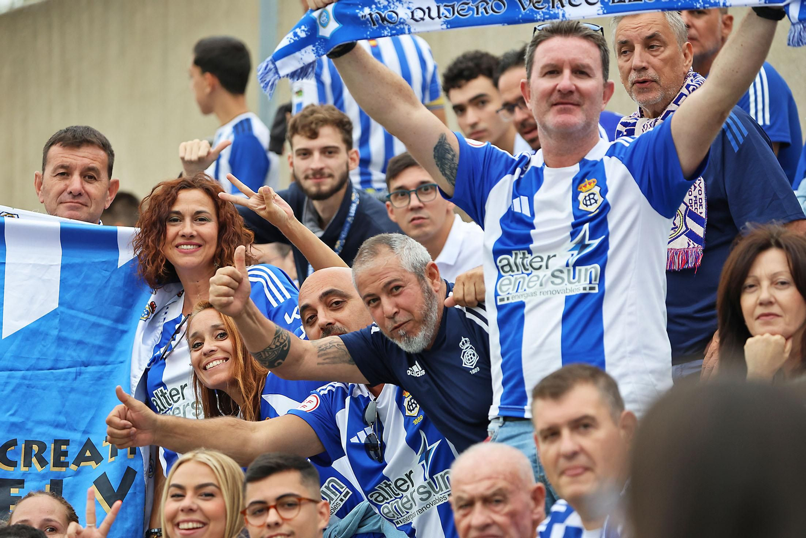 Búscate en las gradas del Betis Deportivo-Recreativo de Huelva