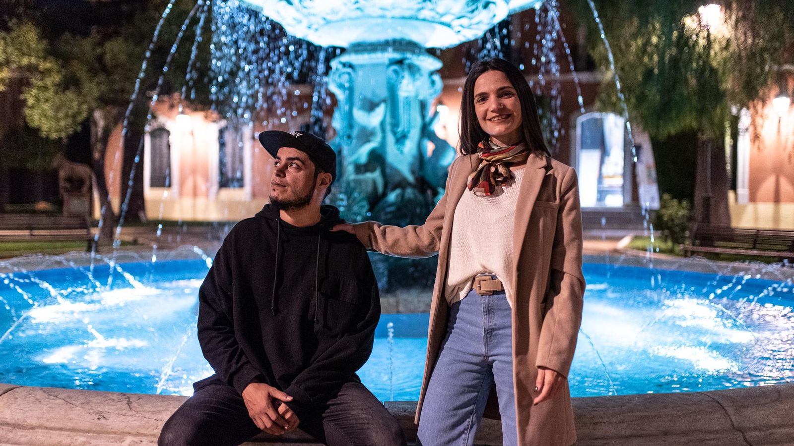 David Sainz y Teresa Segura en los jardines de la Casa Colón.