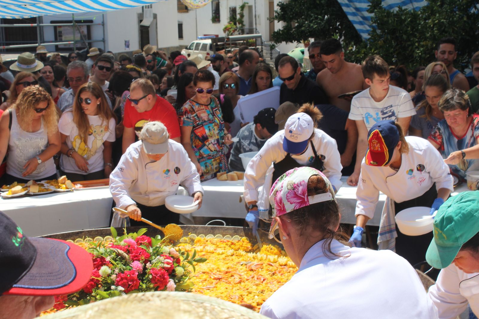 Fotogalería de la paella gigante de Velefique