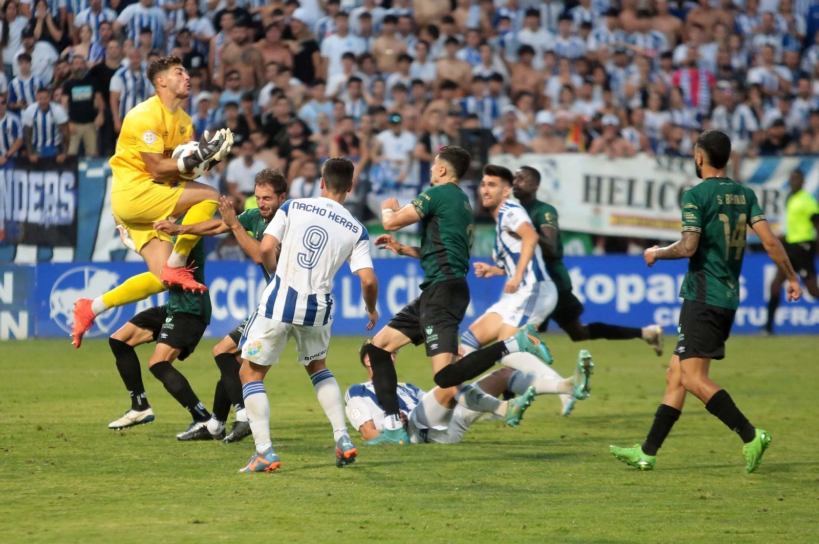 Las imágenes del ascenso del Recre a Primera RFEF