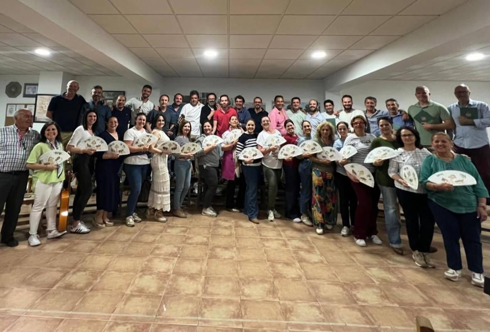 Integrantes del Coro de la Hermandad del Rocío de Huelva. Integrantes del Coro de la Hermandad del Rocío de Huelva.
