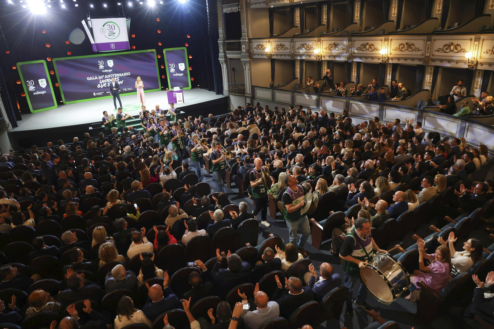 La gala del 30 aniversario de la unión Caja de Ronda-Maristas, en fotos