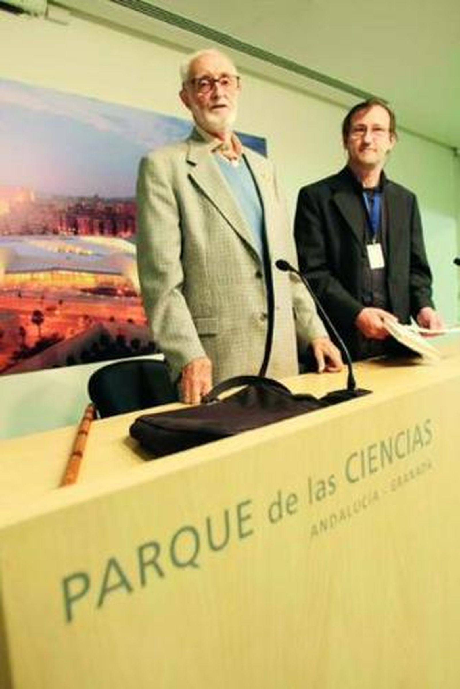 José Luis Sampedro, ayer, en el Parque de las Ciencias.