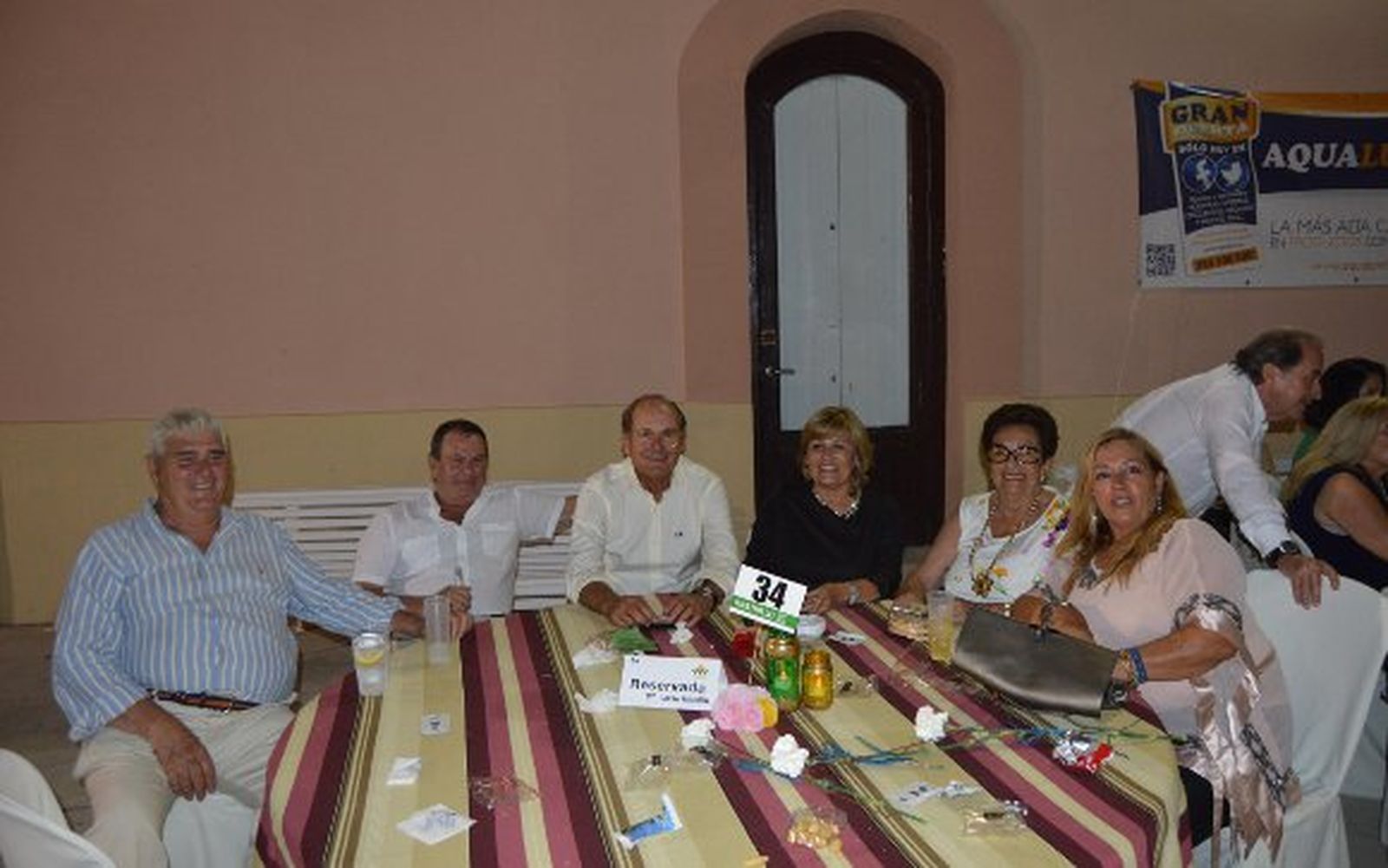 Lorenzo Perdigones, Enrique Torres, Faly Jiménez , Asun Maiquez, Ceci Florido y María Luisa Lavado.

Foto: Ignacio Casas de Ciria