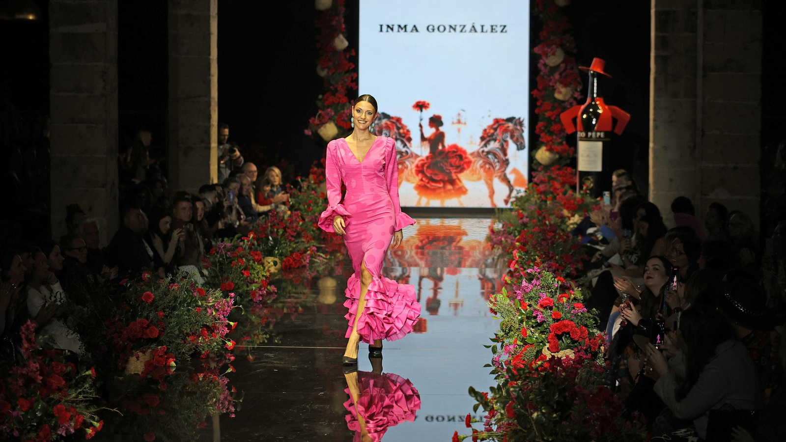 Desfile de Inmaculada González en la Pasarela Flamenca Tío Pepe Jerez 2024