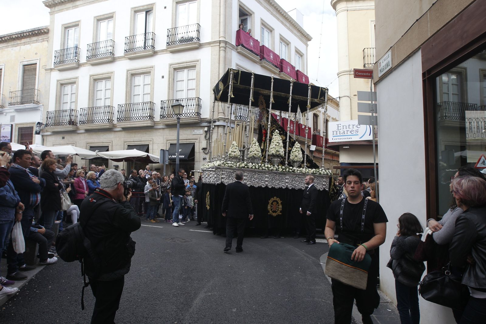 Imágenes de la Procesión del Entierro, Viernes Santo. Semana Santa Almería 2019