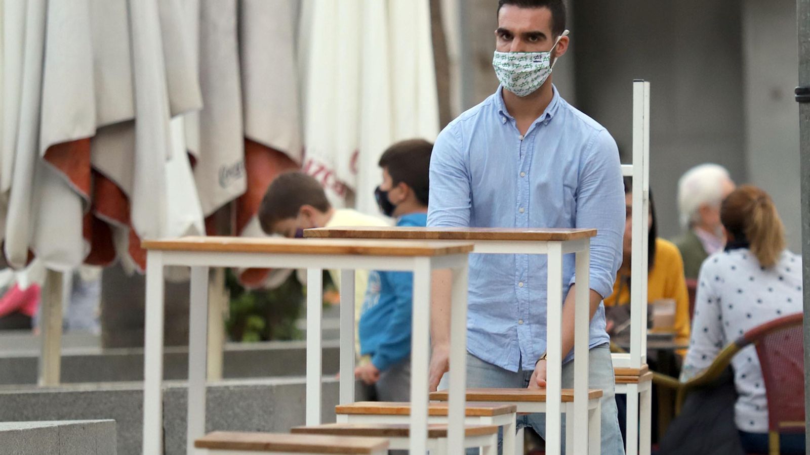 La precariedad es el principal obstáculo para la contratación de los jóvenes.