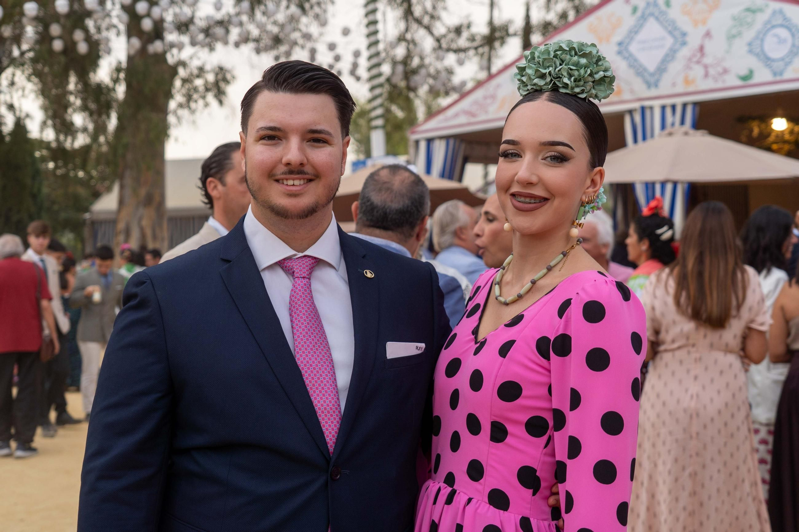 Imágenes del ambiente del ambiente de la tarde del domingo en la Feria de Otoño y del Caballo 2025 de Huelva