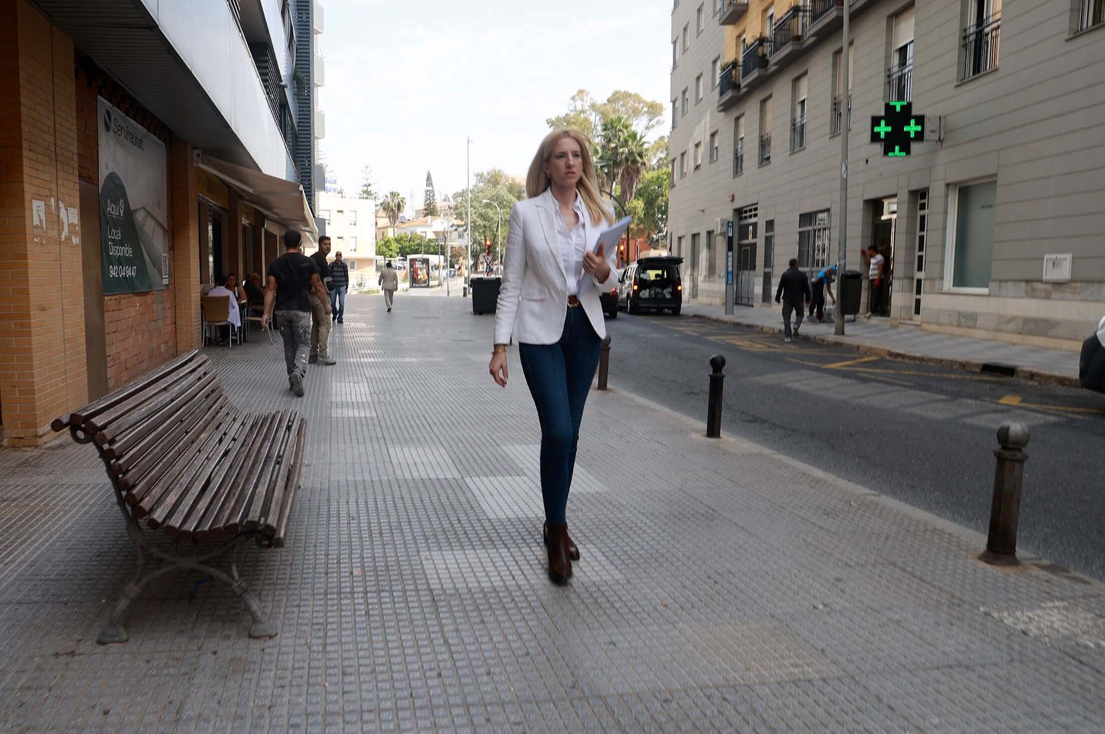 Imágenes del viernes 19 de abril en Huelva