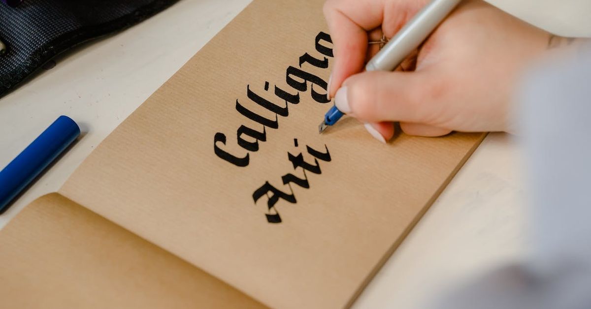 Taller de iniciación al Lettering por el Día Mundial del Cine