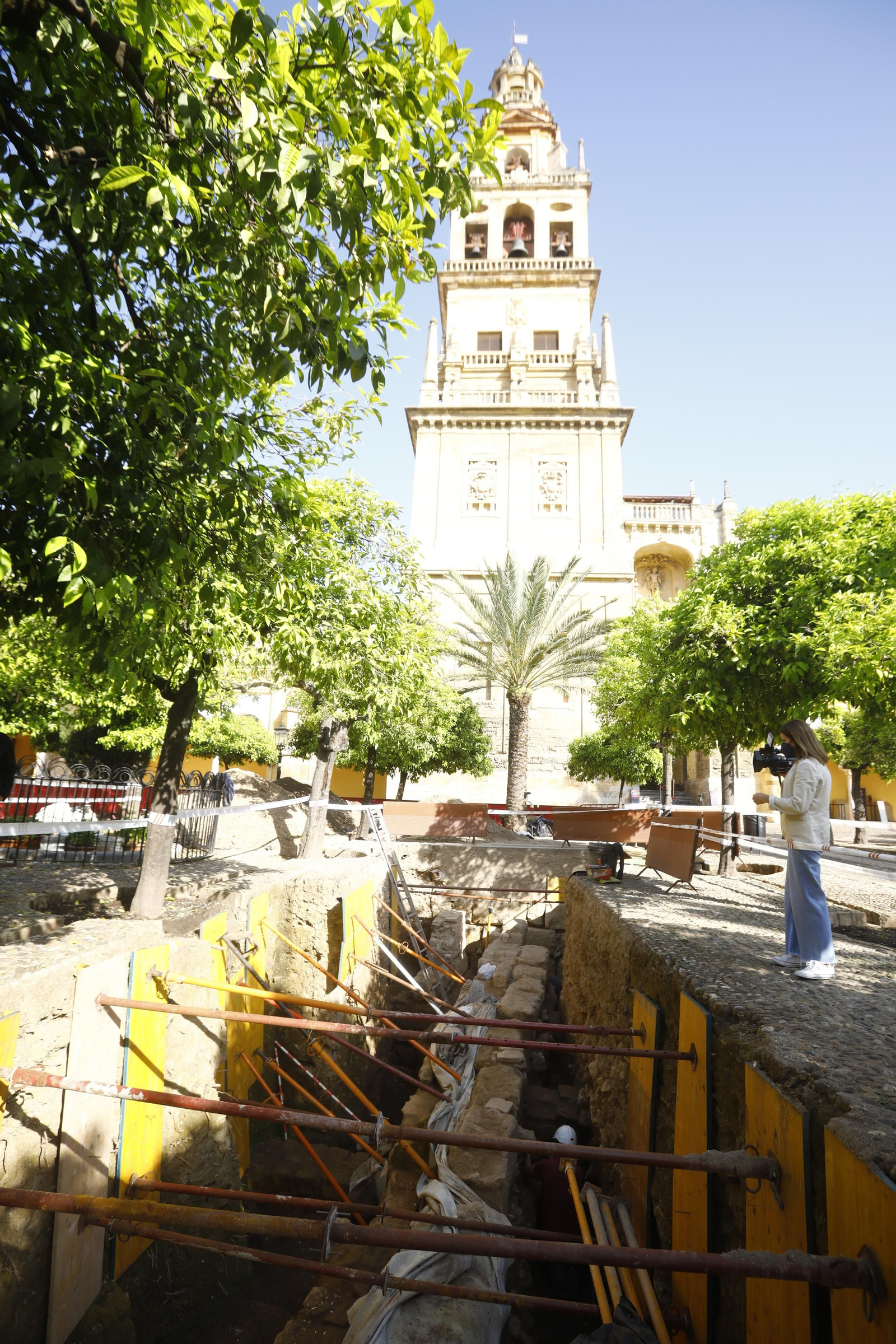 Las imágenes de las catas arqueológicas en la Mezquita - Catedral de Córdoba