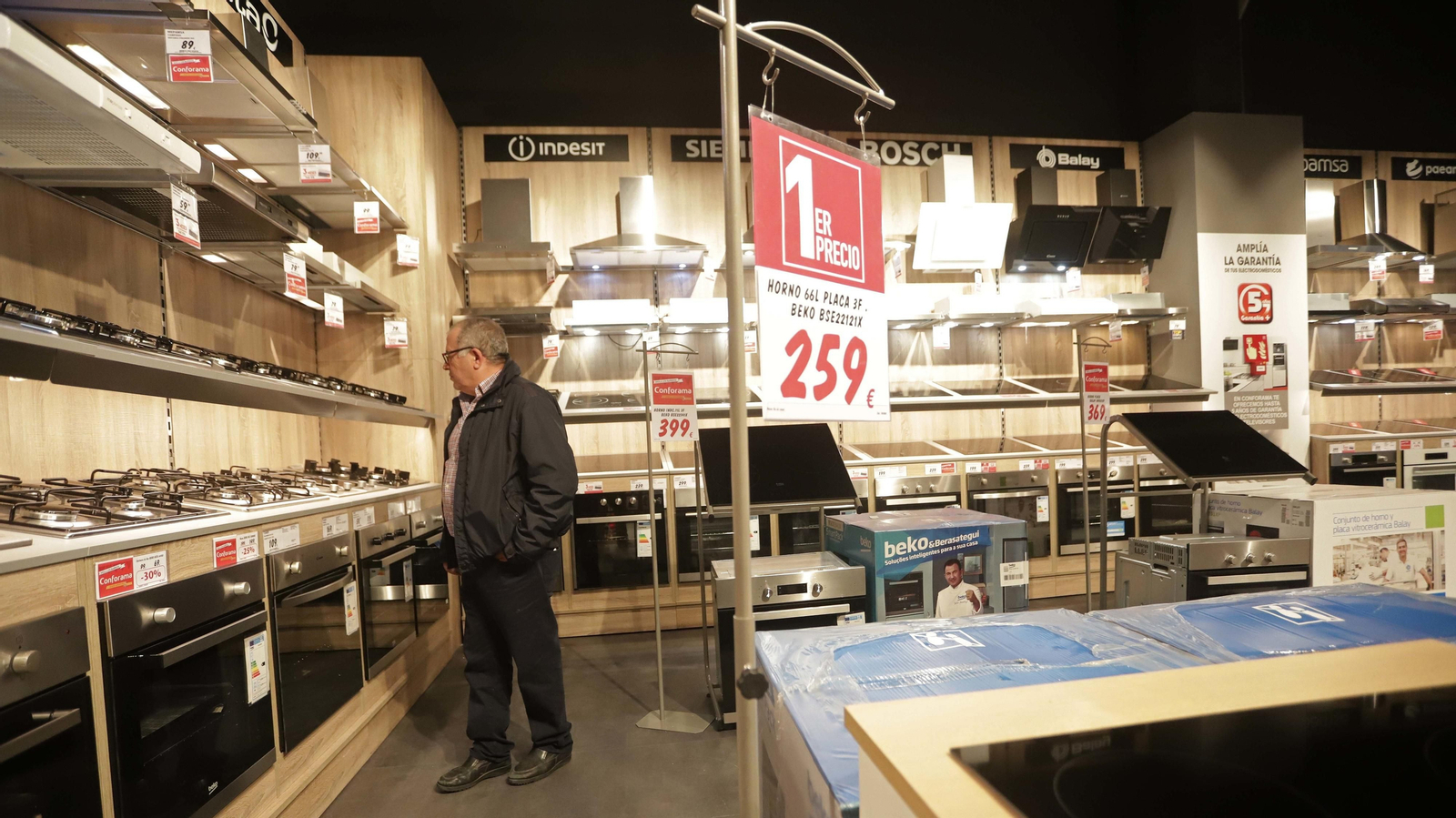 Conforama abre en Los Barrios