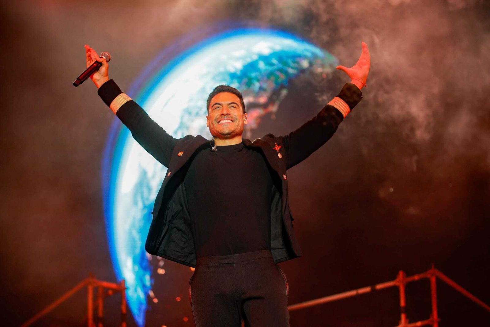 Carlos Rivera durante su concierto en Sancti Petri