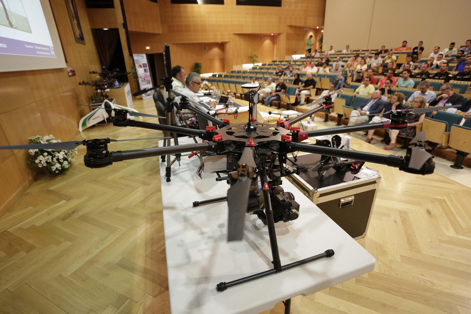 Imagen de archivo de un congreso de drones en la sede de CEU Sevilla.