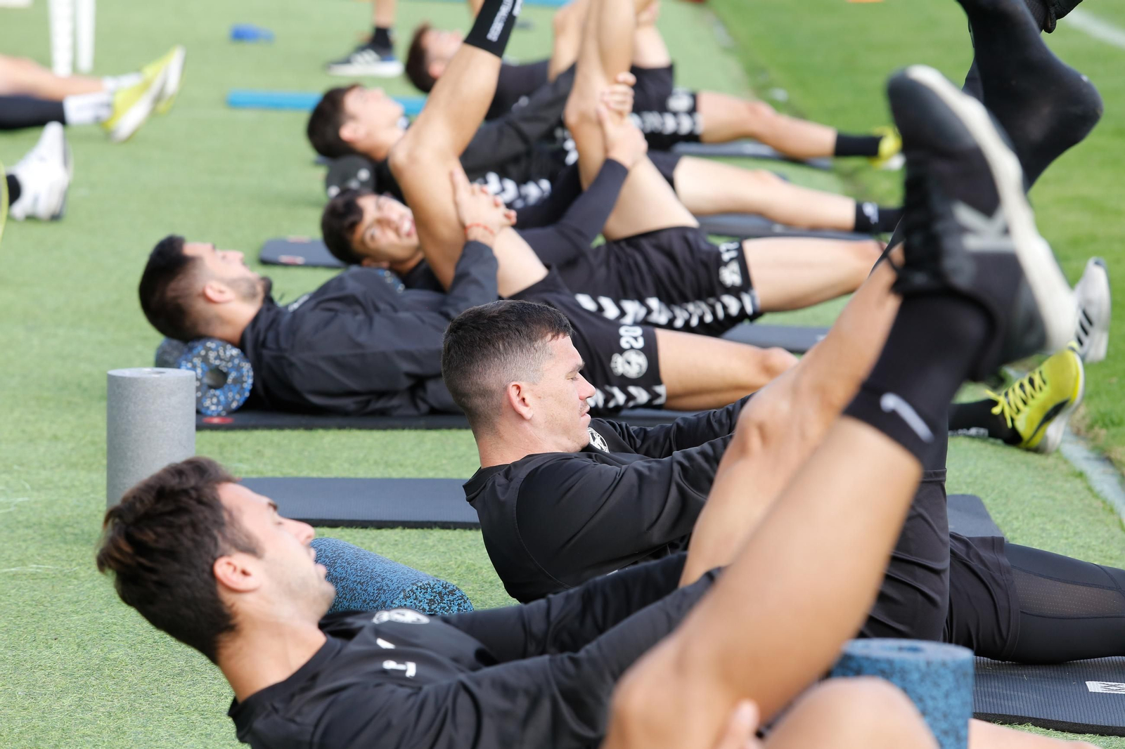 Las fotos del entrenamiento de la Balona previo al partido con el Villanovense